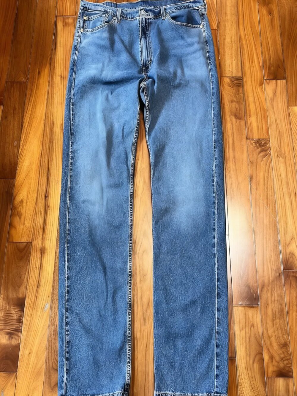 Levi's 505 Jeans Men's W40 L36 Medium Wash Straight Leg Blue Denim